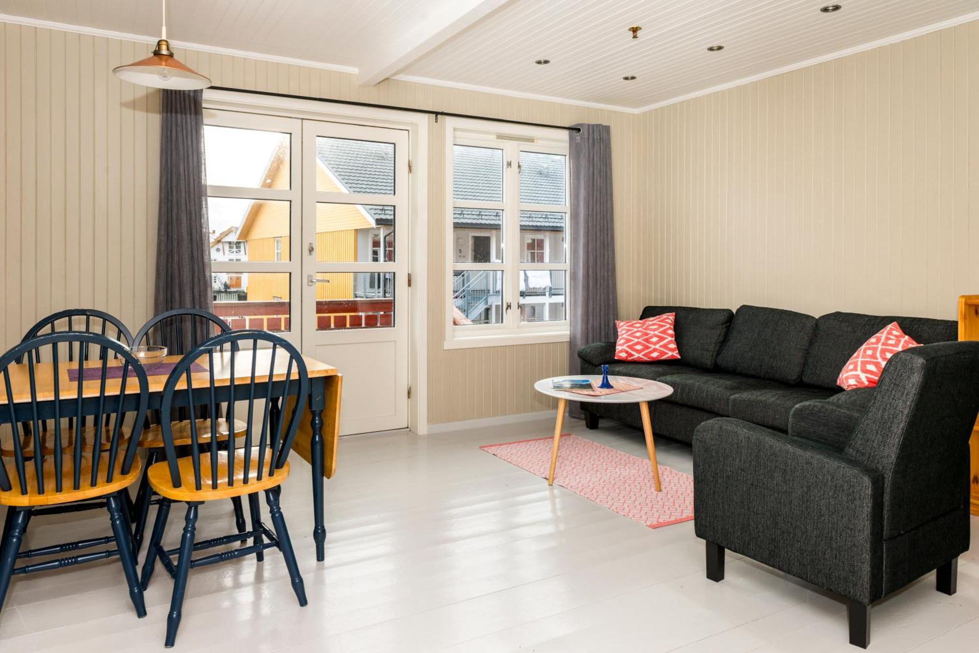 Tyskhella Rorbuer Apartment Kabelvåg Екстериор снимка