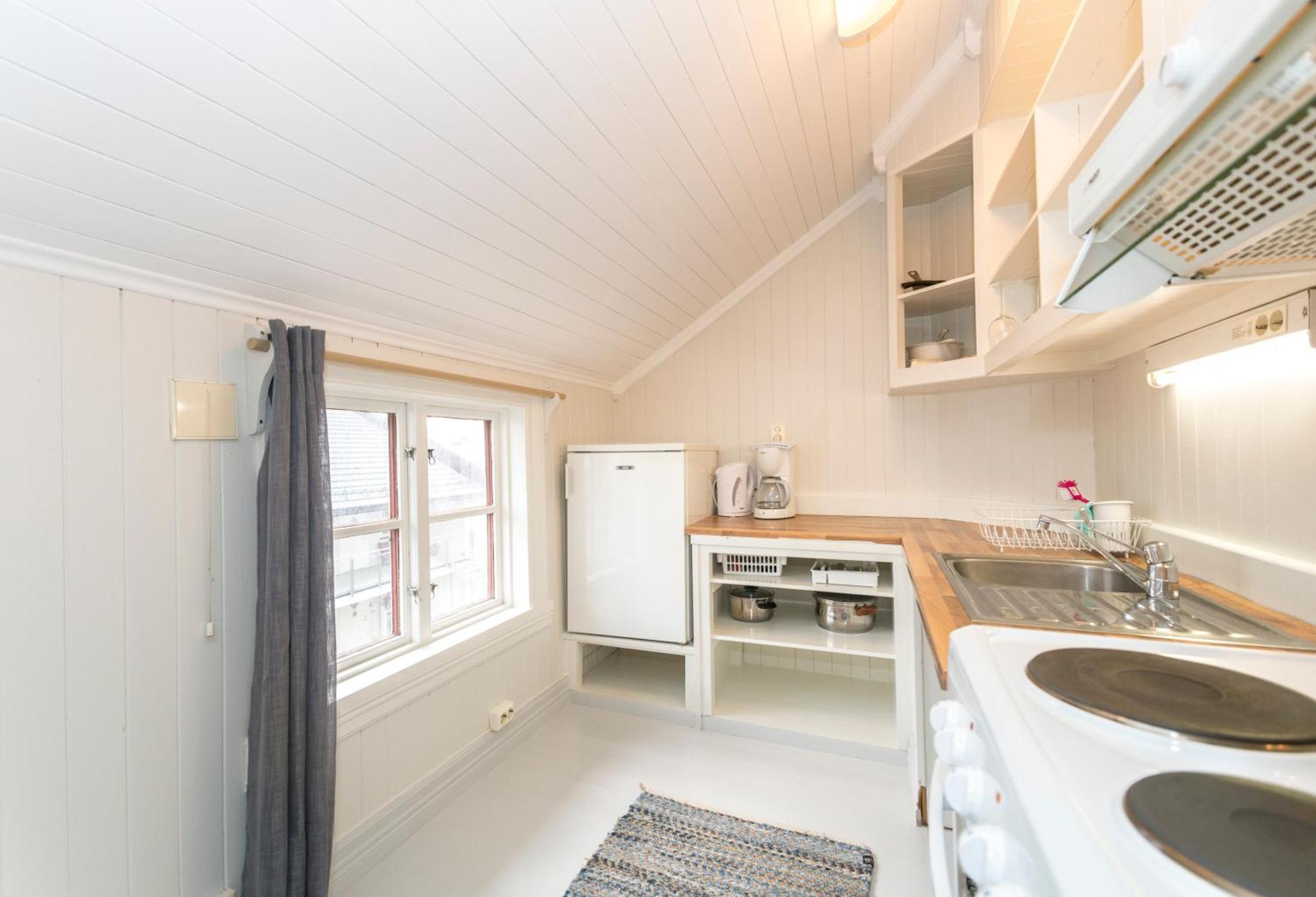 Tyskhella Rorbuer Apartment Kabelvåg Екстериор снимка